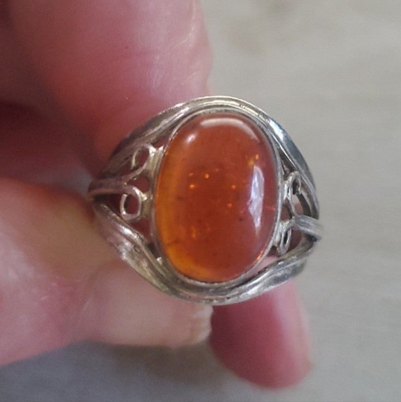 Amber Ring - Picture 9 of 12